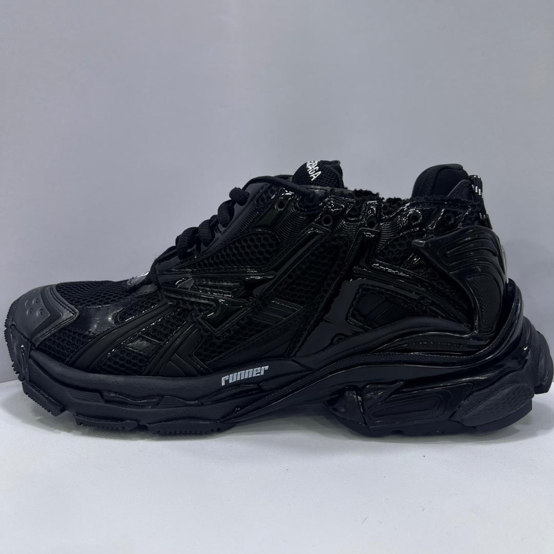 بالنسیاگا رانر کد111