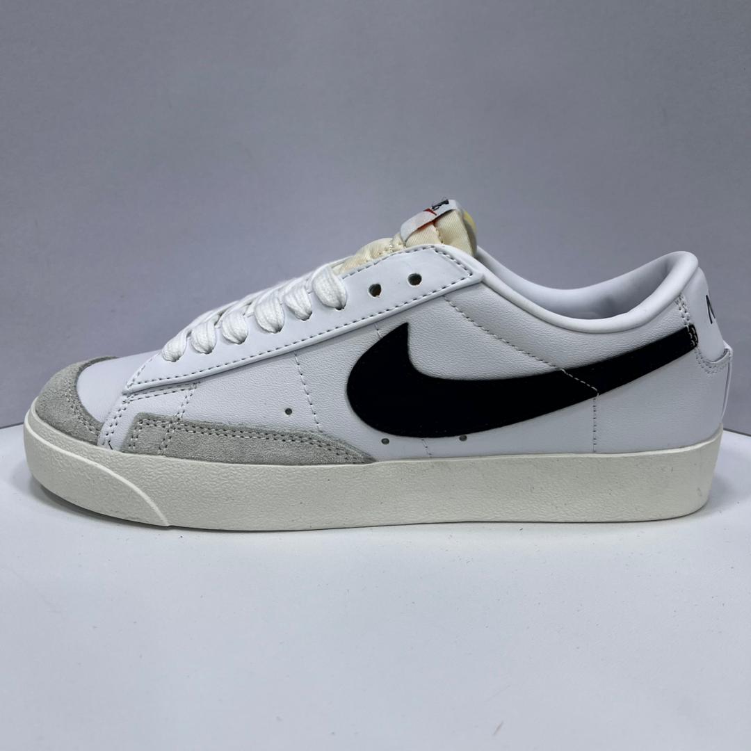 نایک بلیزر بدون ساق کد193